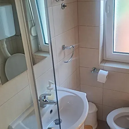 Lara With Pool&whirpool&pet Friendly&100m From The Sea- Rab By Guide