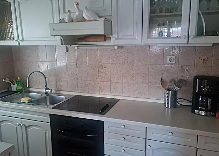 Lara With Pool&whirpool&pet Friendly&100m From The Sea- Rab By Guide *